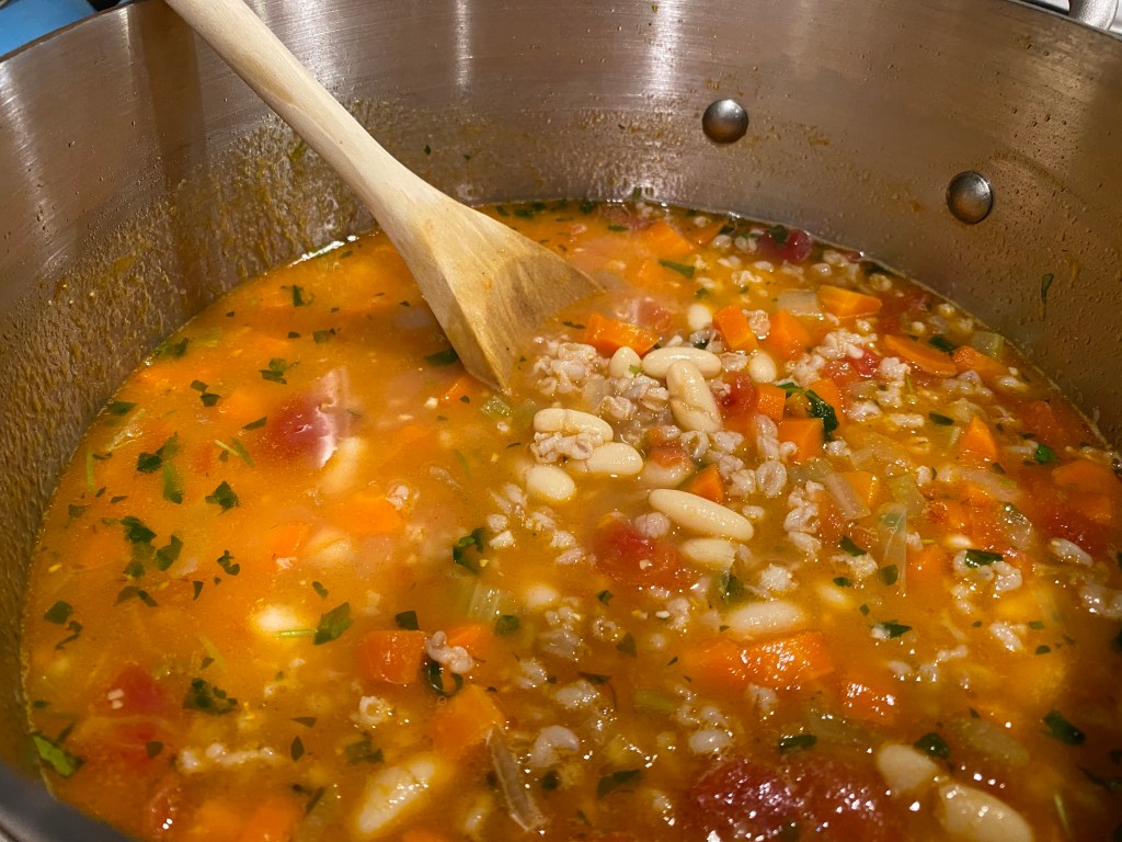 photo of Tuscan Farro soup in pot